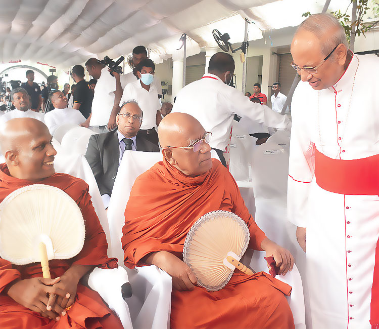 පාස්කු ප්‍රහාරය පිටුපස තිබුණු දේශපාලන හස්තය කුමක්ද?