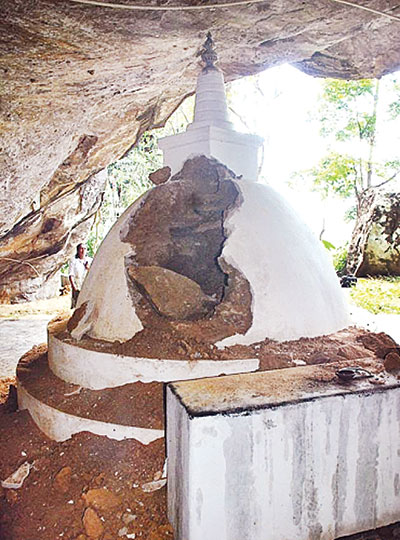 උතුර - නැගෙනහිර හාරපු නැති සෑයක් හොයාගන්න නෑ