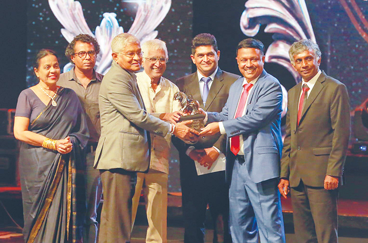 නුගේගොඩ ගංගොඩවිල සරසවියගේ නිවහන