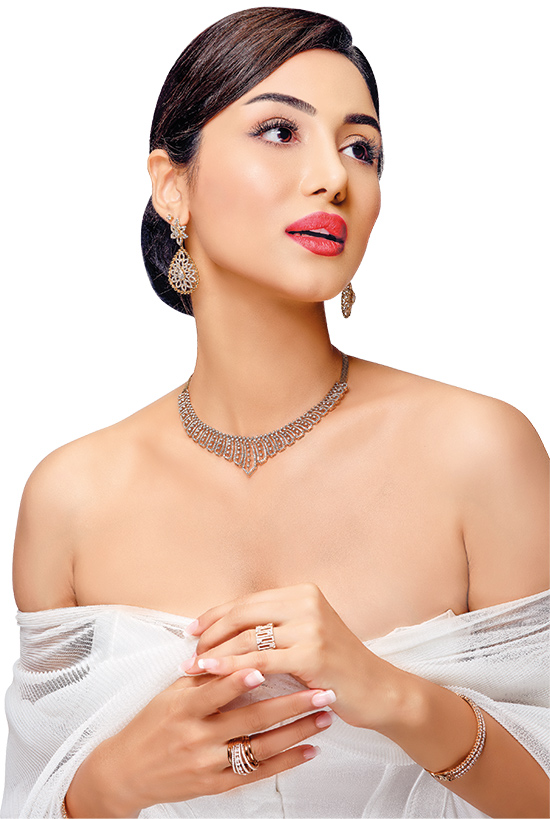 දේශීය සහ ජාත්‍යන්තර වැඩිම සම්මාන දිනාගෙන ඇති ස්වර්ණාභරණ සන්නාමය වෝග් ජුවලර්ස්