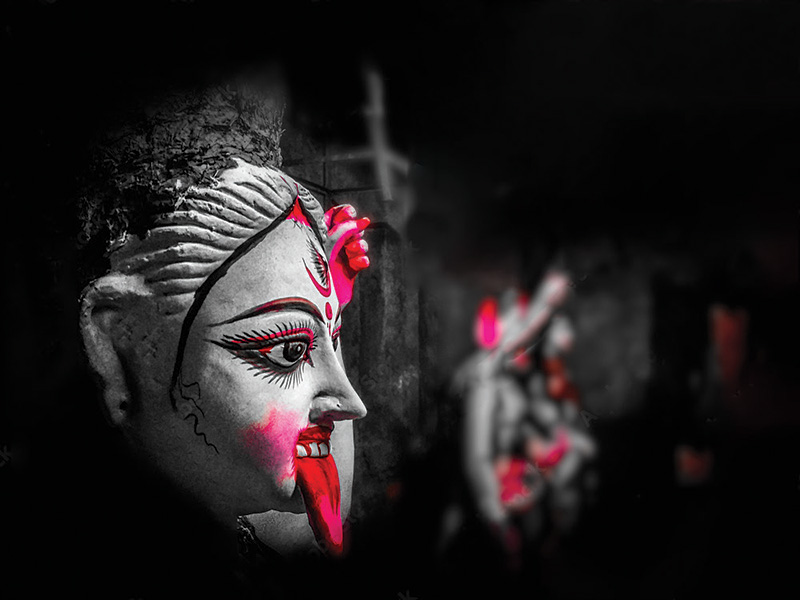 චිත්ත ශක්ති මංජුසාවේ අනුහසින් ආරූඩ වූ කාලි අම්මලා හාස්කම් බලයෙන් රෝග සුව කිරීමේ ඇත්තම කතාව