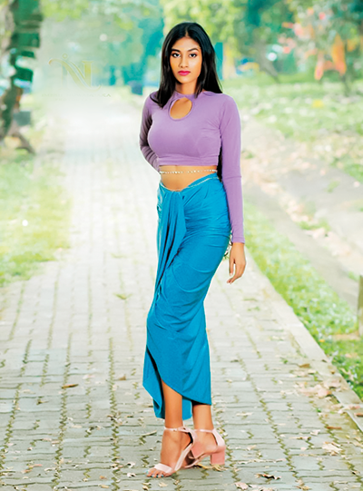 වොෂිකාගේ ‘කාමරේ’ එළියට - වොෂිකා පෙරේරා