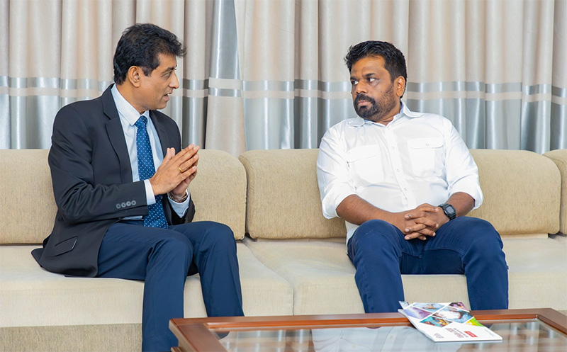 හුලංගමුවගේ කතාවෙන් රාජ්‍ය සේවය අලුත් පාරකට