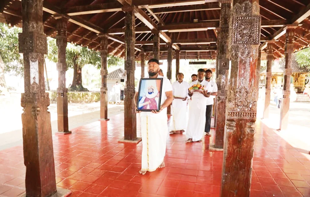 ලංකාවේ උරුමය අපේ ශ්‍රී වික්‍රම රාජසිංහ රජුගේ නායක්කර් හයවන පරපුර කියයි