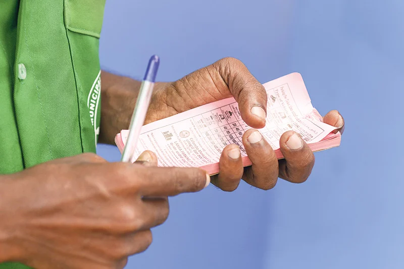 කොළඹ රථ ගාල් පිනට ලැබෙන නිධානයක්