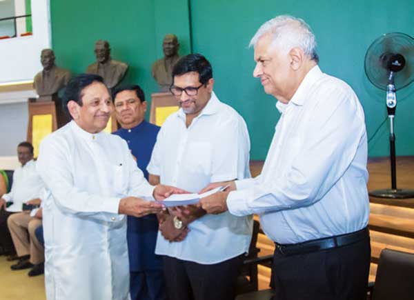 එජාප ආසන සංවිධායකයන් පත් කිරීමේදී විරෝධයක්