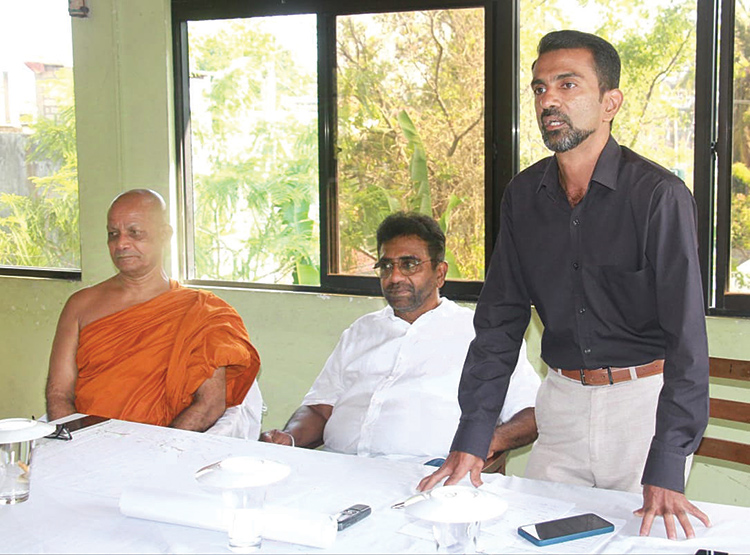 සියනෑවේ මාධ්‍යවේදියෝ මාධ්‍ය සංගමයේ මංගල සභාව: මුද්‍රණ කර්මාන්තය කඩා වැටෙන්න කඩදාසි බද්ද මූලික හේතුව වෙලා - ජ්‍යෙෂ්ඨ මාධ්‍යවේදී නෝමන් පලිහවඩන