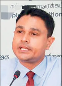 මොන ආණ්ඩුව ආවත් ලෙඩේට හරියන බෙහෙත් රටේවත් නැති සෞඛ්‍ය