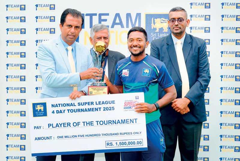 නැෂනල් සුපර් ලීග් ශූරතාව පිට පිට දෙවැනි වරටත් ගාල්ලට