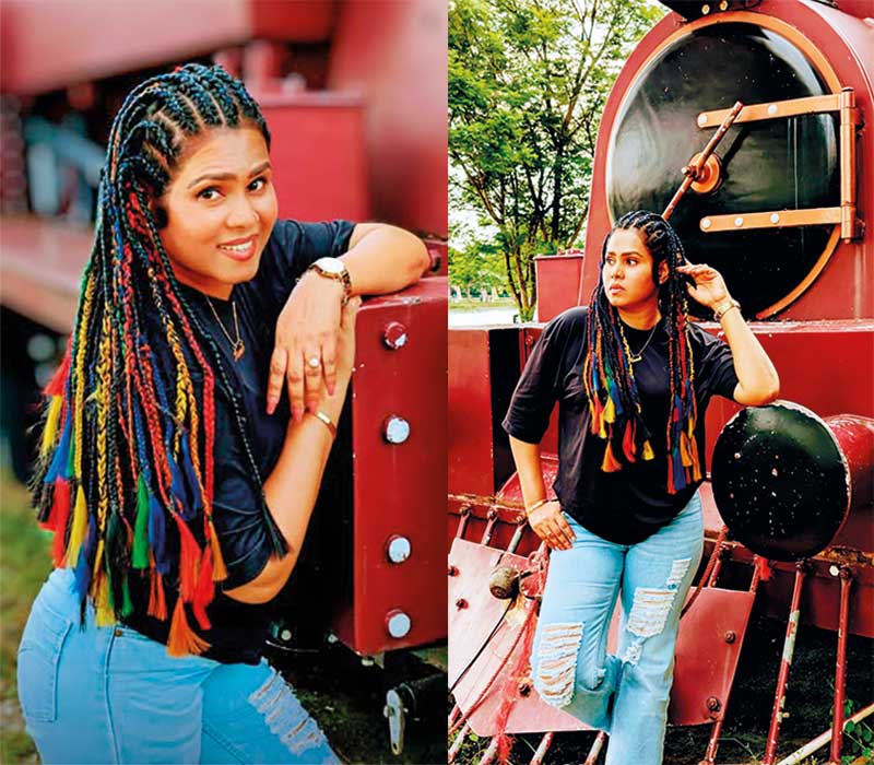 කොණ්ඩය හැදුවා විතරයි කෝල් එමටයි - කාංචනා ඛාන්