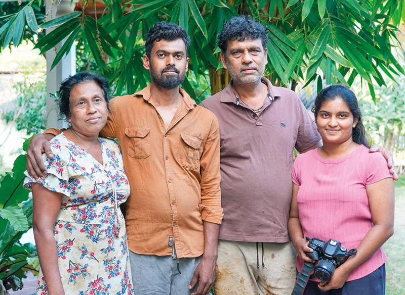 ජනපති සම්මාන ගත් මැටි කර්මාන්තයේ අලුත් පරපුර