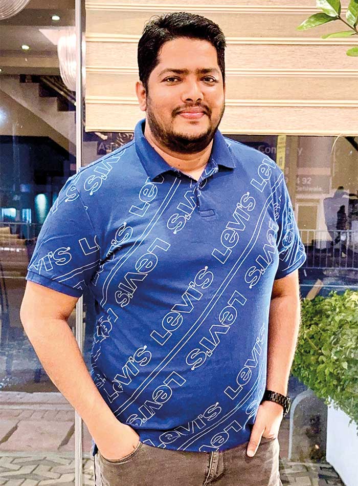 පොතුවිල් අස්මින්ගේ ජීවිත කතාව එළියට