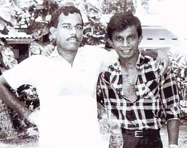 හඬවලා හිතක් හඬවලා ඔබ ඉඳී අදත් හිනැහිලා